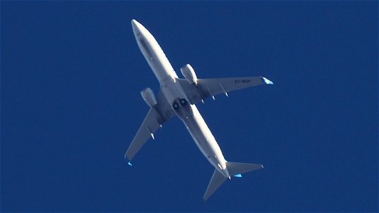 Boeing 737-85P EC-MQP Air Europa to Madrid (15100 ft.) photo