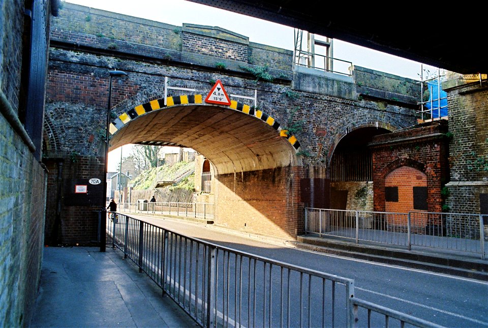 Railway bridge at South Croydon station