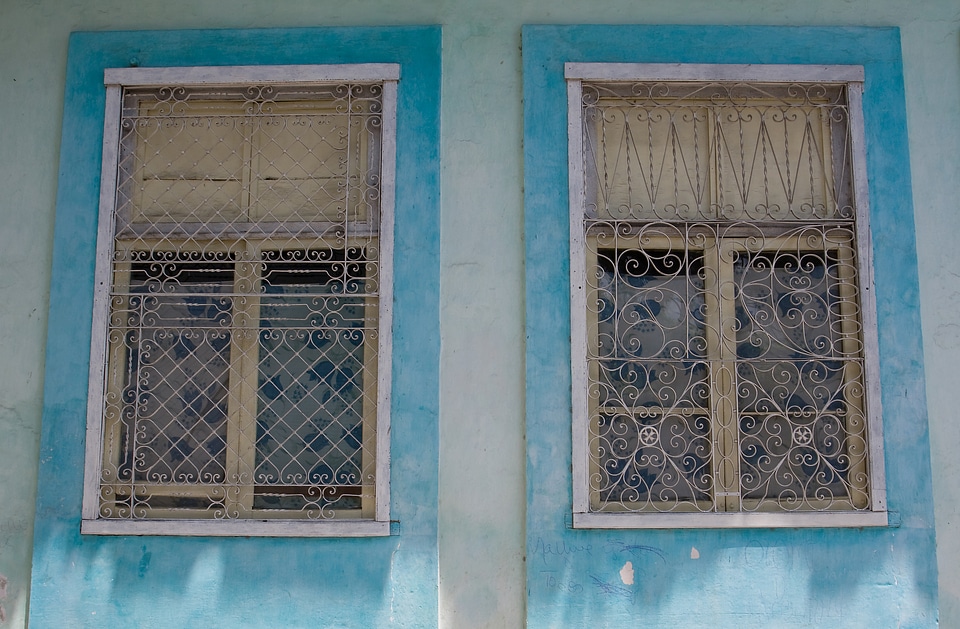 Blue Windows, Havana