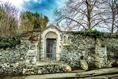 Davington Priory Faversham ( Bob Geldolf)