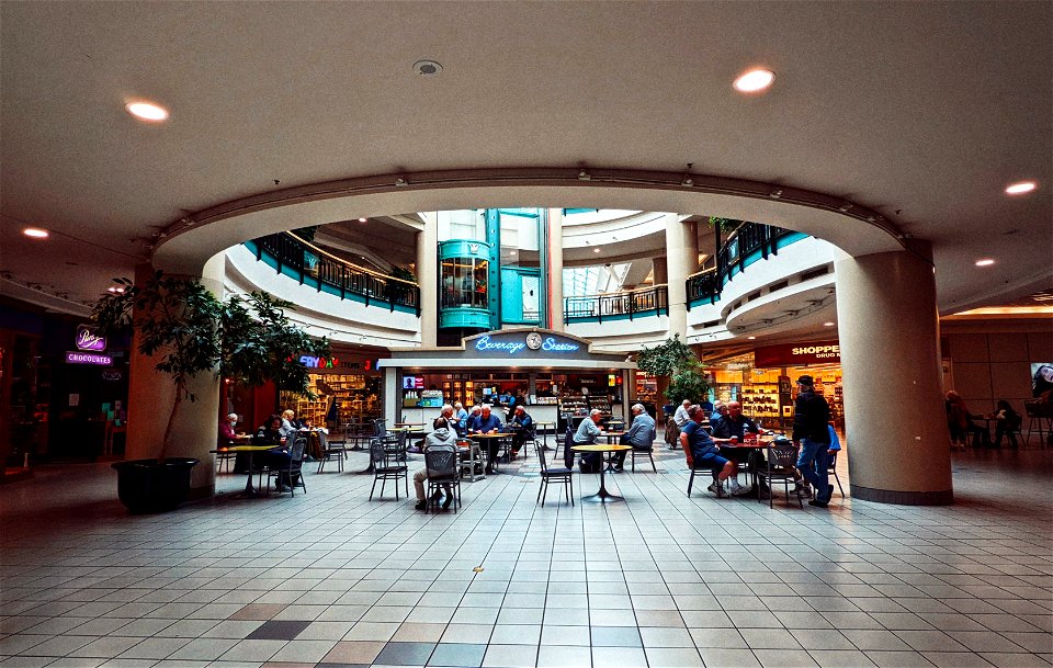 Food Court