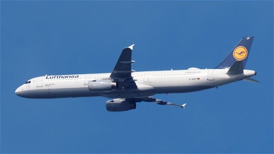 Airbus A321-231-D-AIDP Lufthansa from Ibiza (6500 ft.)