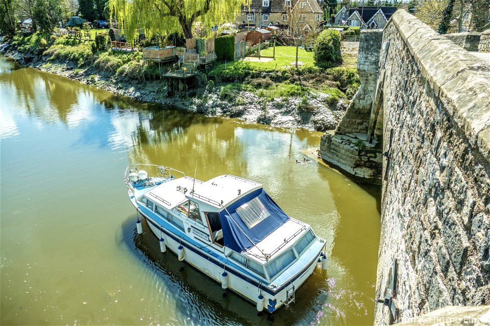 The boat Sixpence. Passes the exact spot, where in the film “Half a Sixpence” Kipps finds the sixpence. Aylesford Old Bridge. River Bank. River Medway