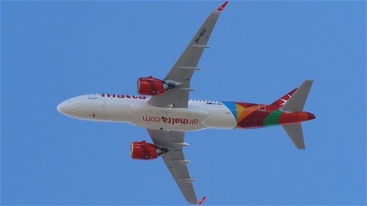 Airbus A320-251N Air Malta 9H-NED from Luqa (7700 ft.)