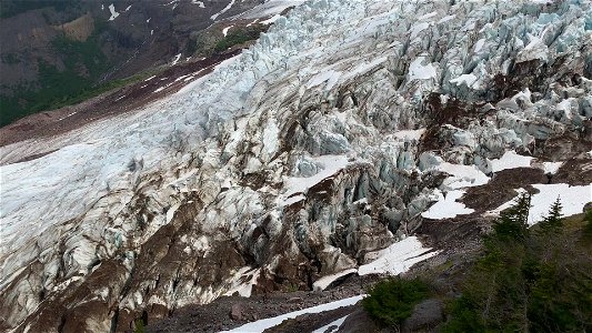 20200705_ColemanGlacier_Mt.Baker_HeliotropeRidgeTrail_byMagentaWidner