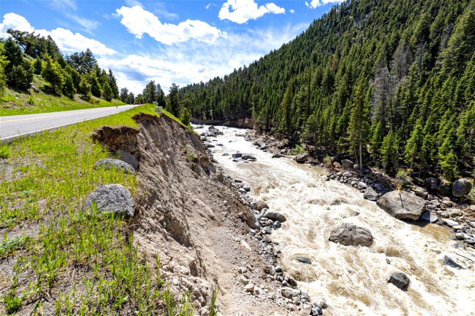 Yellowstone flood event 2022: Northeast Entrance Road in Lamar River Canyon