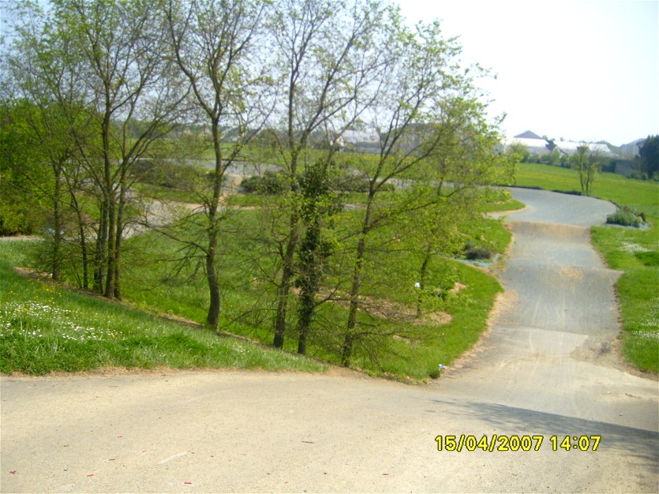 200704_0210