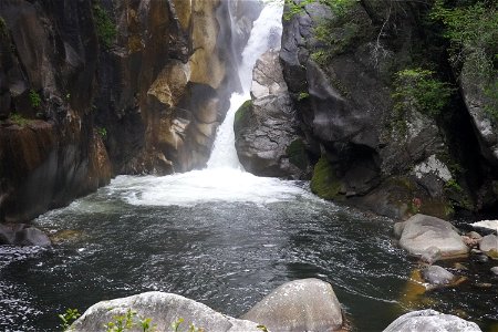 Senga falls, Shosenkyo