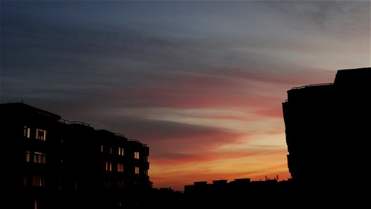 sunset_apus_日落-2022_1220_180555(1)