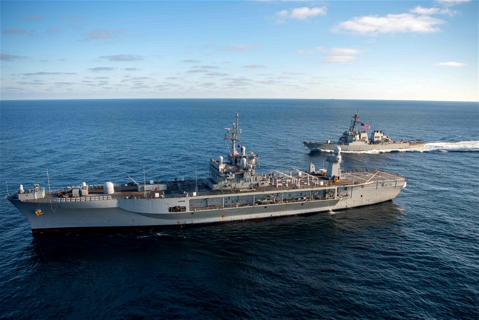211112-N-NO067-0238