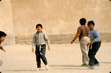 Kuwait 1982-0006 photo