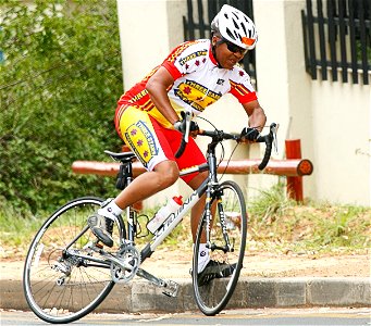 Johannesburg - 94.7 Cycle Race - has had enough!!! photo