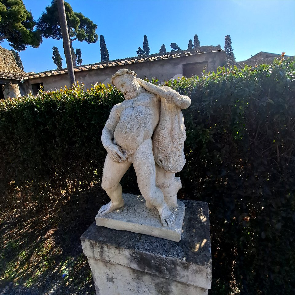 Hercules Peeing  Herculaneum Italy House of Deers