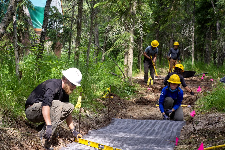 Student Conservation Association trail crew 2021