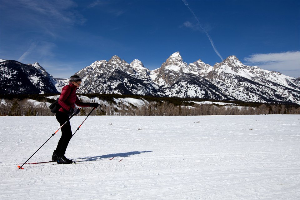 Cross-country skiing on the TPR