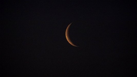 Moonrise_aft-sunset2023_0217_080832(2) photo