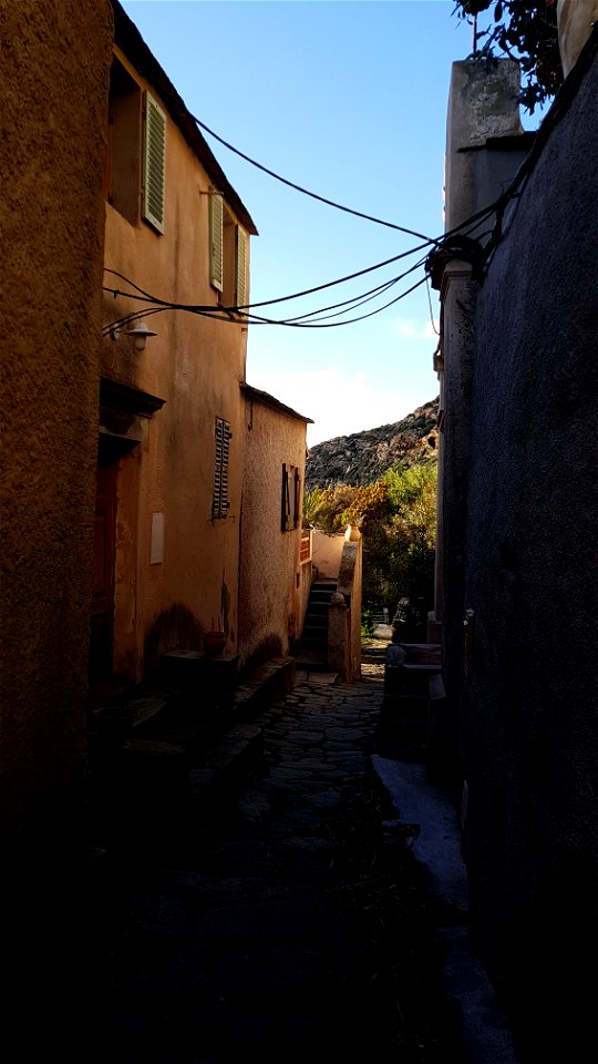 Ruelle du hameau de Cannelle, Centuri, Haute-Corse