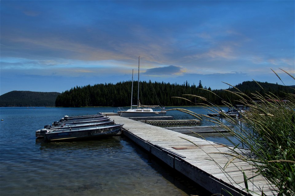 Paulina Lake, Oregon, storms a coming