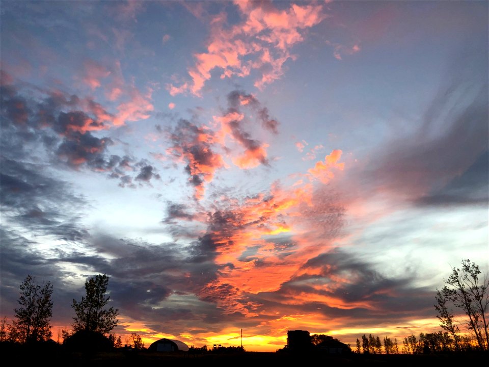 Colors Not Fully Imaginable