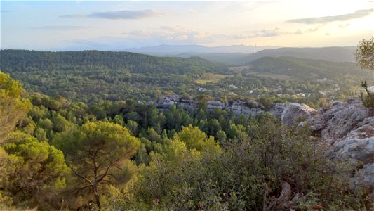 Le Tholonet vu de la Sainte-Victoire