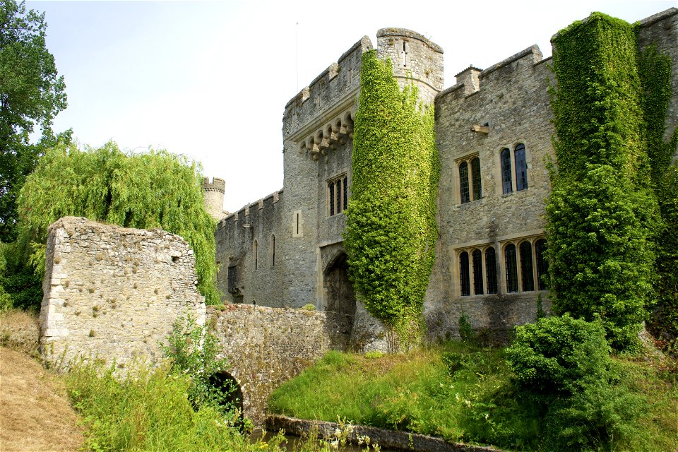 Allington Castle