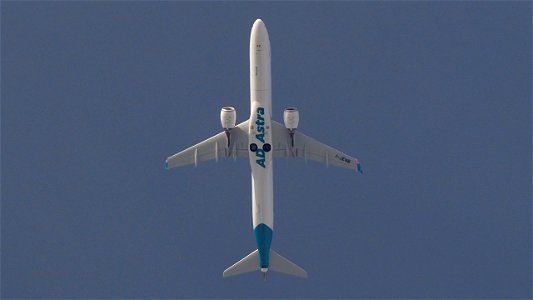 Embraer ERJ-195LR I-JENB Air Dolomiti to Zurich (16400 ft.)