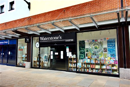 Waterstones Book Store Maidstone Closed #Corona #Virus #Covid photo