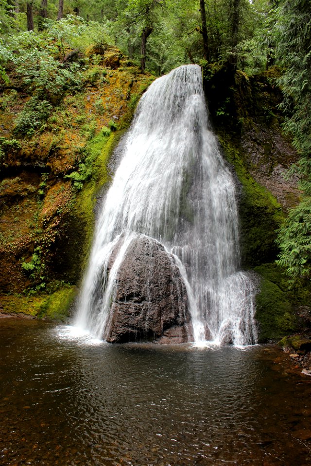 img_1540_yakso-falls_1jpg_49364647957_o