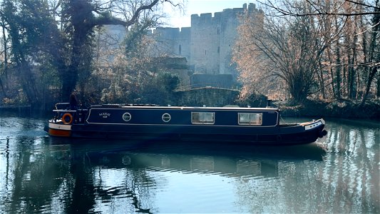 Maisie & Allington Castle. River Medway