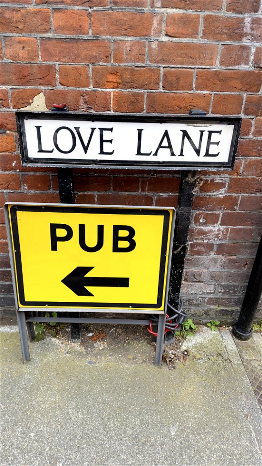 LOVE LANE CANTERBURY PUB