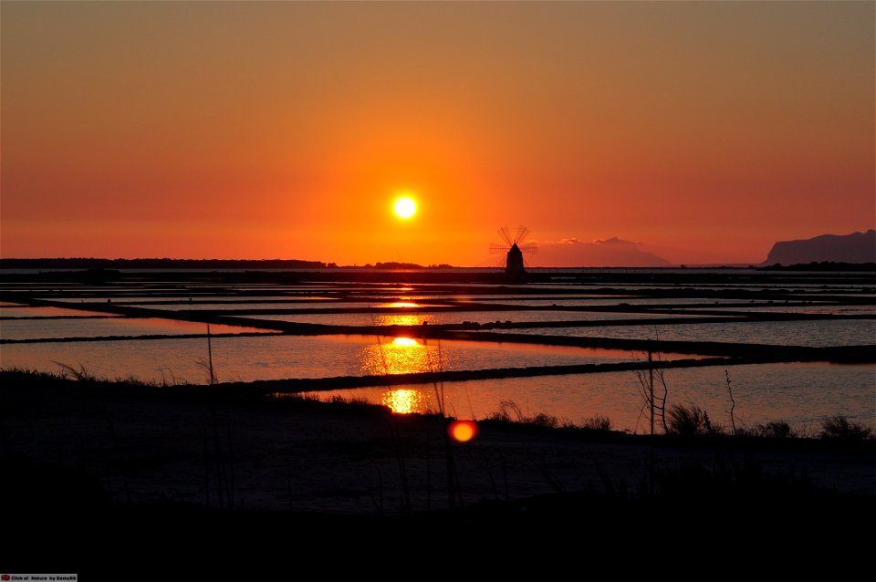 DAM2173 - Tramonto e mulino