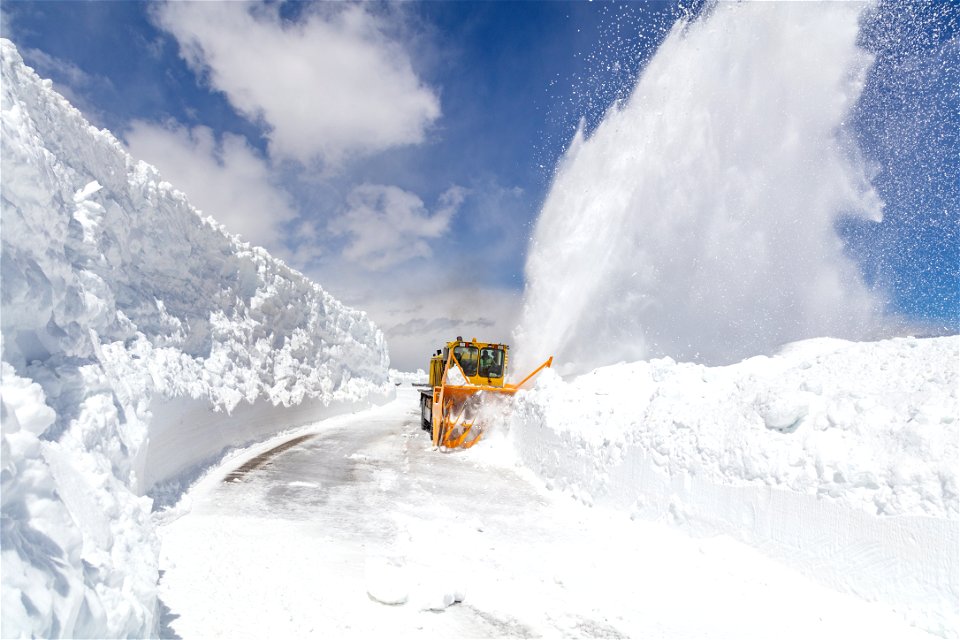 Plowing Beartooth Highway 2021 (24) photo