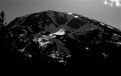 Mosquito Pass Mount London photo