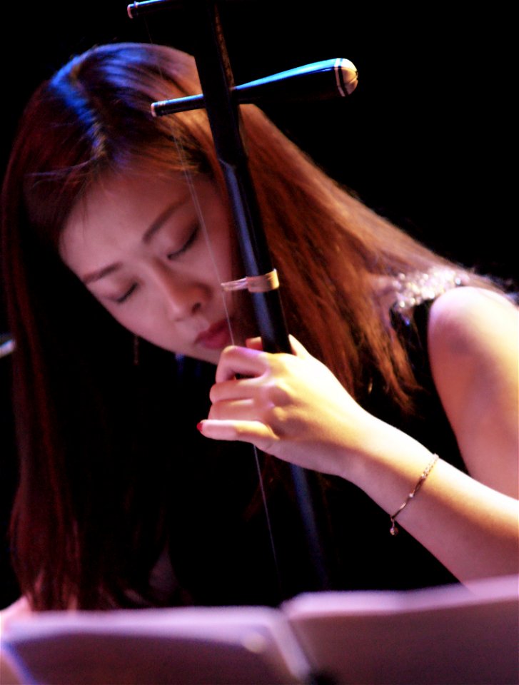 Arifa, 27 februari 2014 RASA Utrecht - Sun Zheng