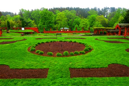 The garden of a formerly rich man