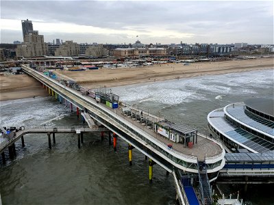 Totale verval van de pier Scheveningen 1