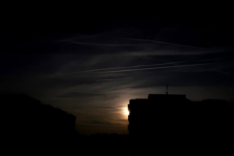 sunset_apus_日落-2022_1220_164440(1)