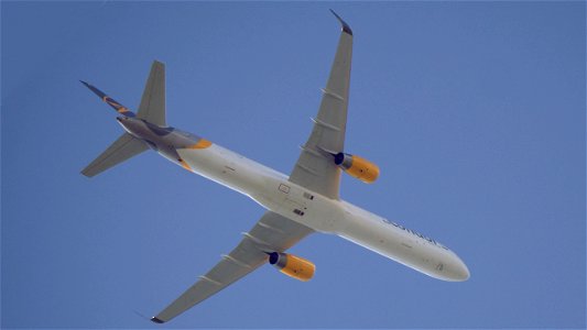 Boeing 757-330 D-ABOL Condor from Tenerife (8200 ft.)