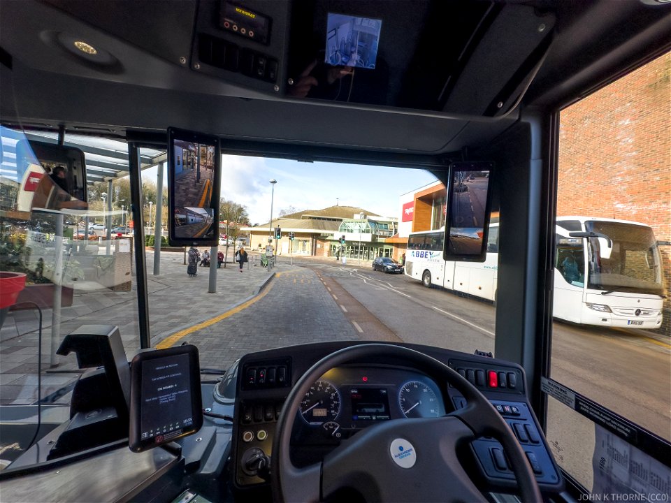 YX72OFL 4131 Mirrorless Bus. Including drivers cab view.