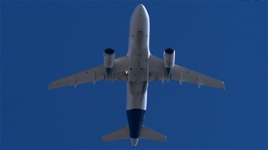 Airbus A319-112 D-AIBG Lufthansa from Nice (7000 ft.) photo
