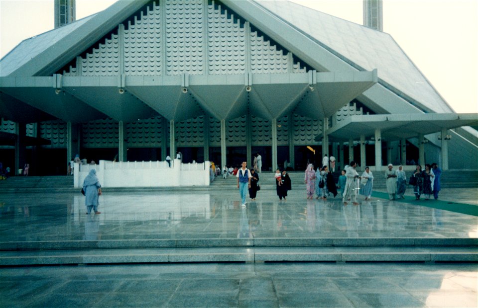 Jay Transits Thru Pakistan photo