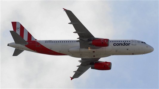 Airbus A320-233 LY-HMD Condor (Operated by Heston Airlines) from Gran Canaria (5300 ft.)