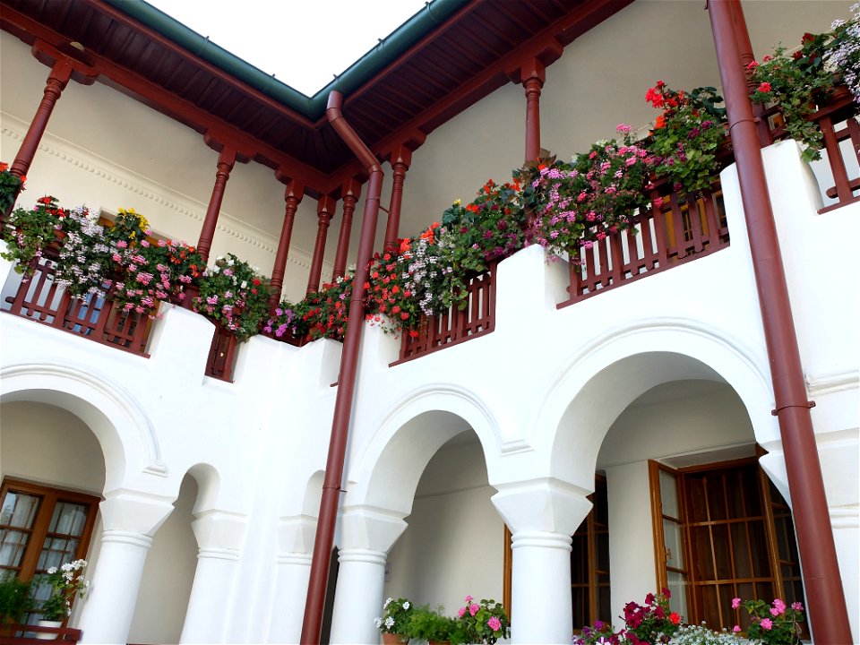 manastirea_Agapia2015_0808_154312