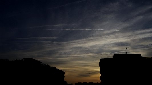 sunset_apus_日落-2022_1220_170548(1)