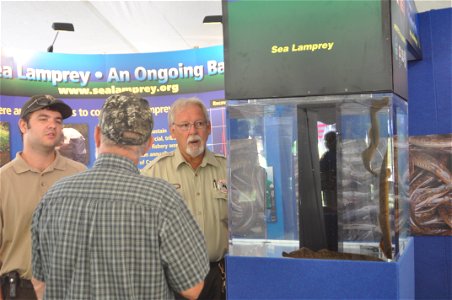 Sea lamprey exhibit on display. USFWS Photo.