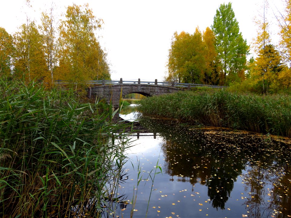 Räikälänjoen vanha kivisilta Janakkala