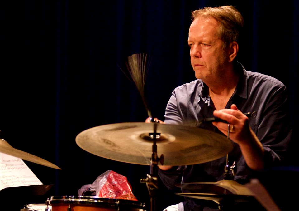 Ingrid Laubrock Anti-HouseIngrid Laubrock Quintet 24 september 2014 BIM Amsterdam - Tom Rainey