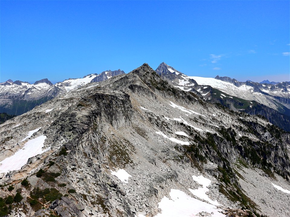 Hidden Lake Trail at North Cascades in WA