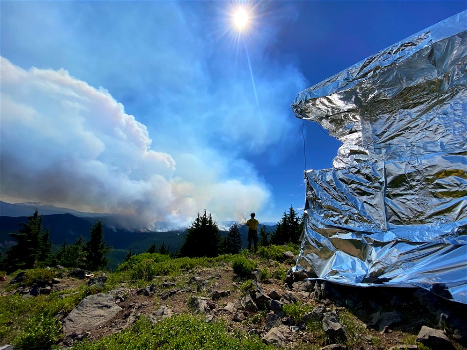 Waldo Mountain Lookout gets wrapped for protection on the Cedar Creek Fire on the Willamette National Forest 080622