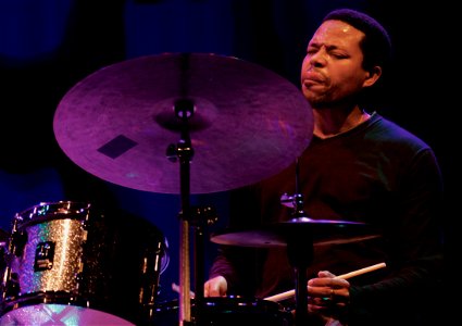 Avishai Cohen Quartet 11 maart 2016 Lantaren Venster Rotterdam - Nasheet Waits